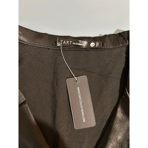 Tart Intimates NWT black pajama top size L short sleeve silky - Picture 4 of 7